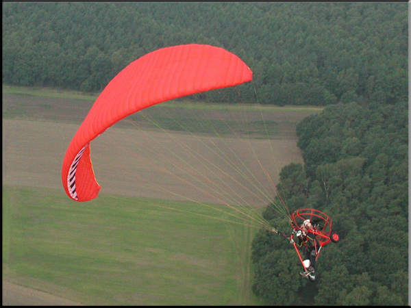 The Skip 1 Trike in flight